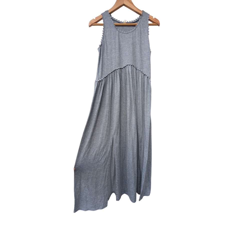Exlura Sleeveless Dress M Gray‎ Floral Lace Trim Empire Waist Long Slit Maxi